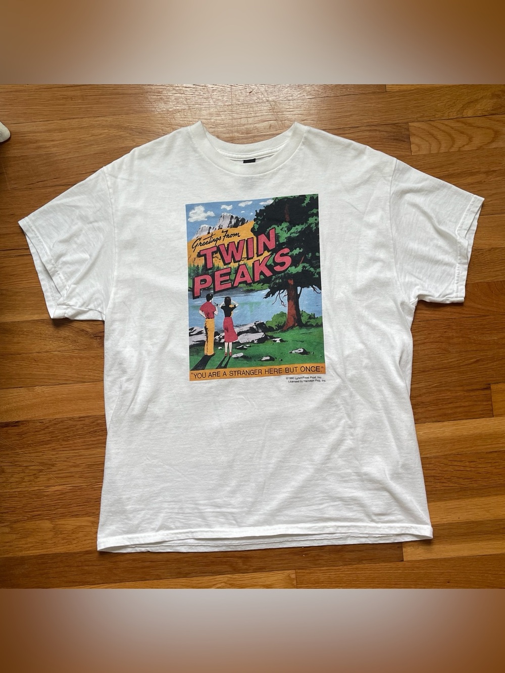 Twin Peaks vintage style white t-shirt size large